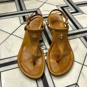 TORY BURCH Britton Sandals 2" Cork Wedge
Thong Toe 12138329 Tan Leather 8.5